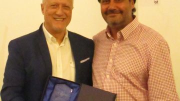 Cena alumni del Doctorado en Lingüística reconoce trayectoria académica y aporte en investigación del Dr. Giovanni Parodi