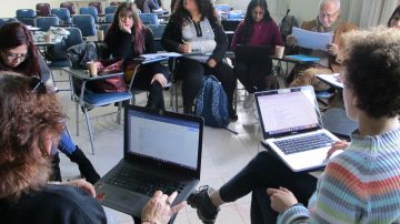 Pedagogía en Castellano realizó jornada de reflexión para trabajar en mejoras de plan curricular y otras materias de la carrera