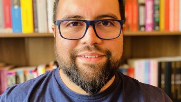 [Entrevista] Alumni del MELCLA publica libro sobre la vida y obra de Amanda Labarca