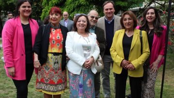 Facultad de Filosofía y Educación conmemoró 75 años reconociendo a decanos, docentes y funcionarios